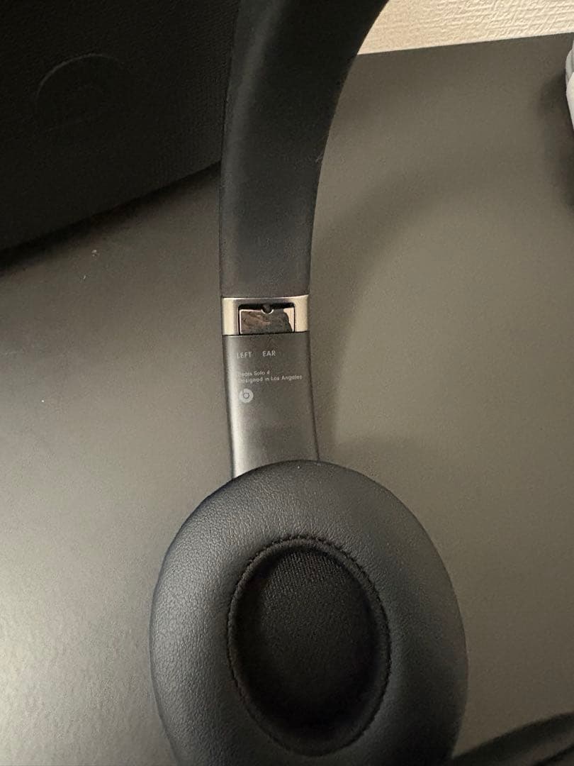 最終値下げBeats Solo 4 ワイヤレス オンイヤーヘッドホン