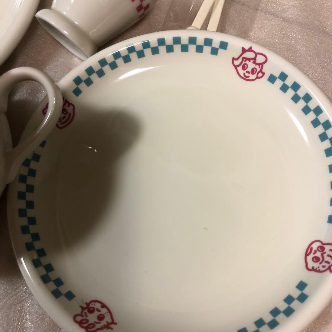 オサムグッズ　Tapioka 食器セット ※カップ＆ソーサー無し。4点のみ