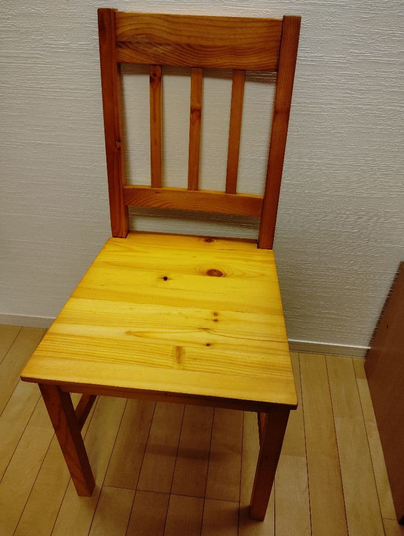 タマリビング　木製椅子