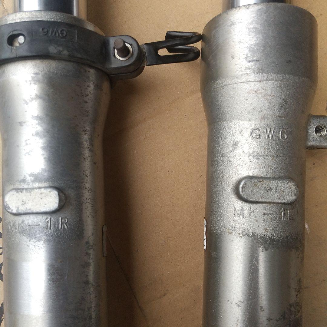 CRM80 フロントフォーク