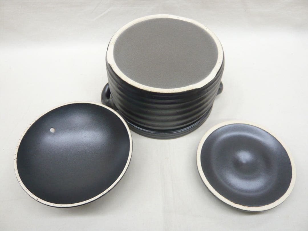 『萬古焼 二重蓋使用の3合炊きご飯釜 黒釉メタル』ガス・IH対応