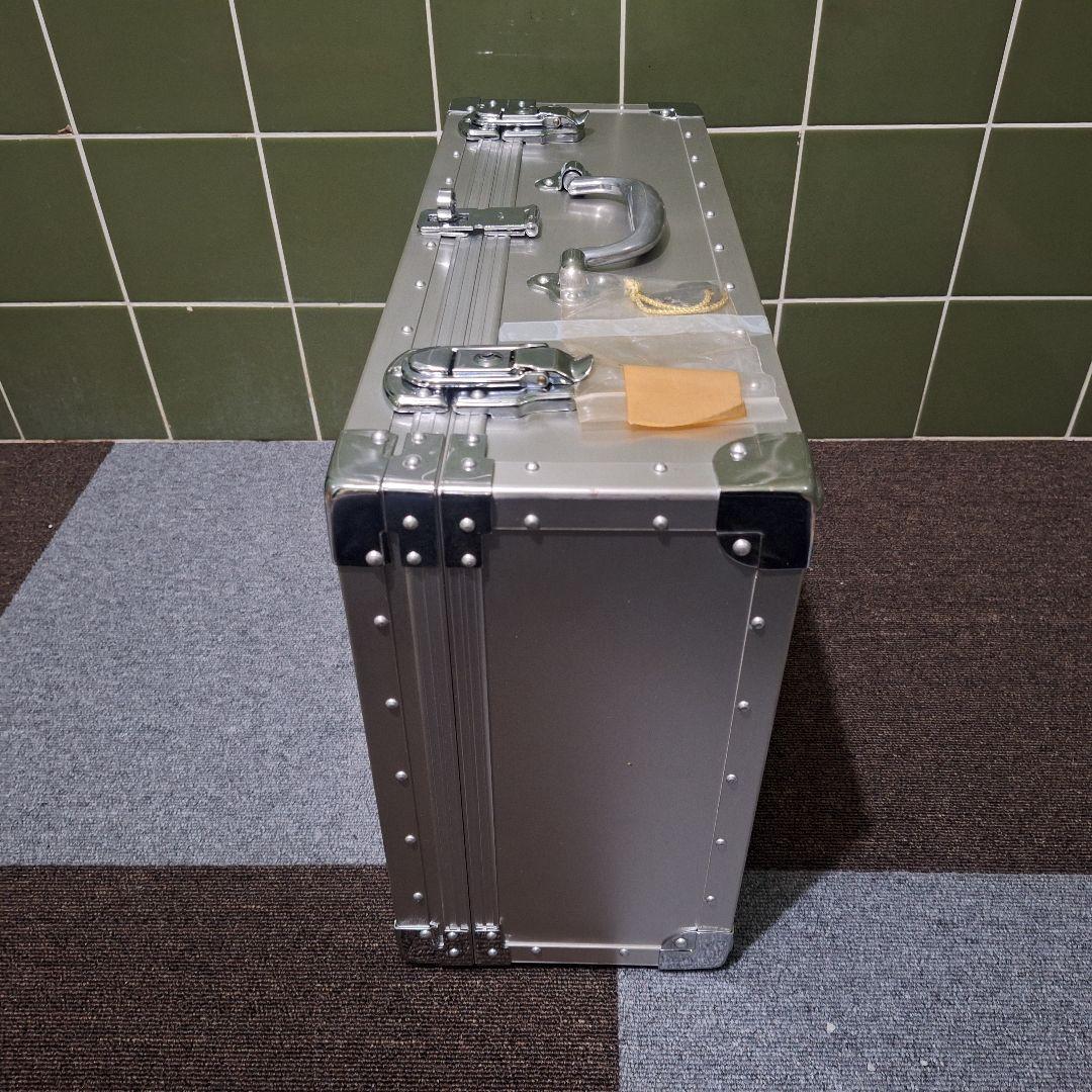 鍵付き アルミケース 日本製