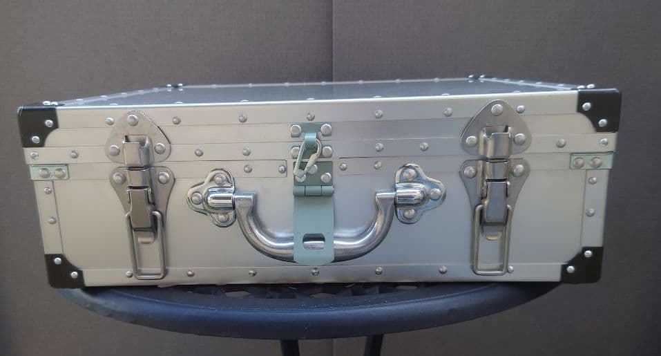 搬送箱 トランク アルミケース 向田工業所謹製 搬送トランク アルミトランク②