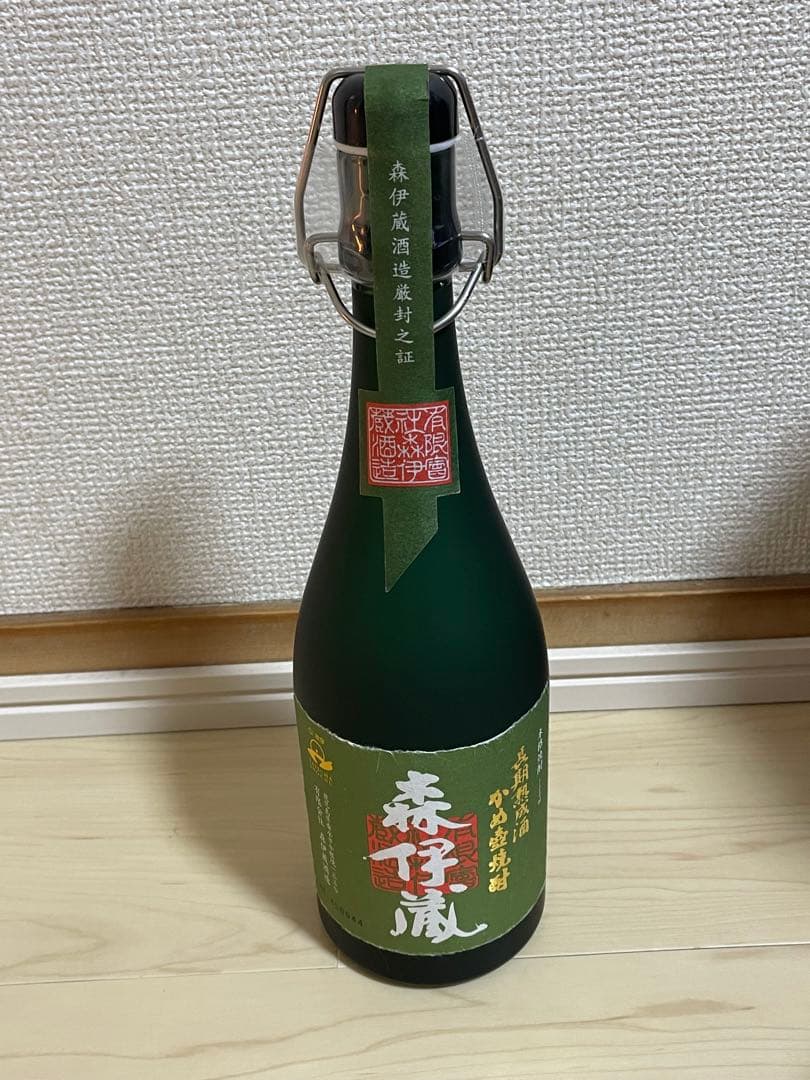 (まる) 　森伊蔵　720ml 長期熟成かめ壺焼酎　専用箱入り