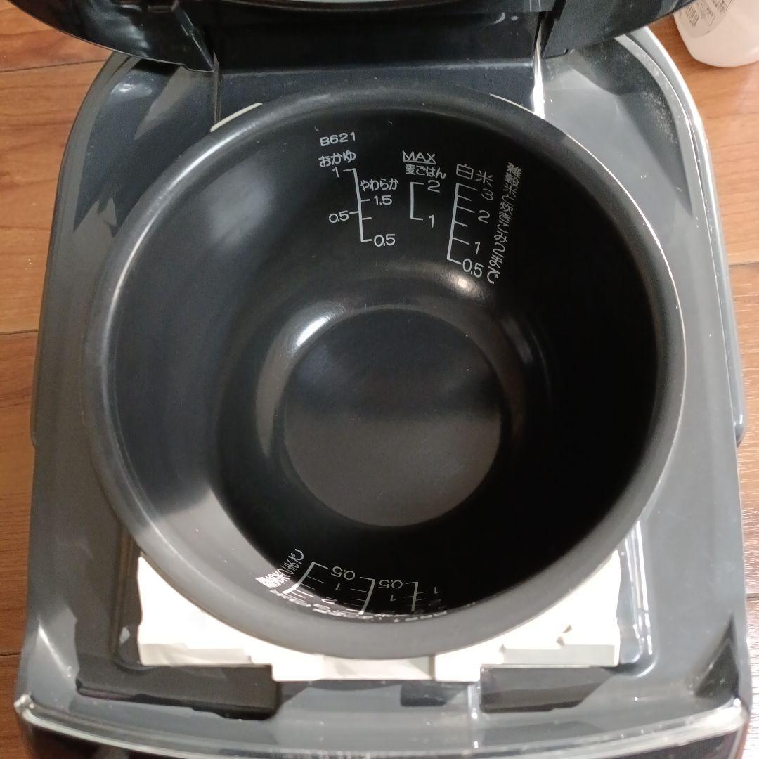 象印　圧力炊飯器3合炊き　NP-RN05　23年製