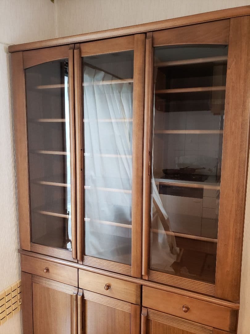最終値下げ※井口家具※木製ブラウン食器棚 ガラス扉付き