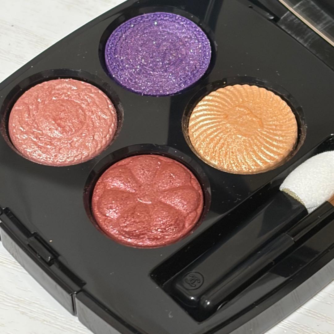 シャネル レキャトルオンブル ブトン 239 ブトンバロック