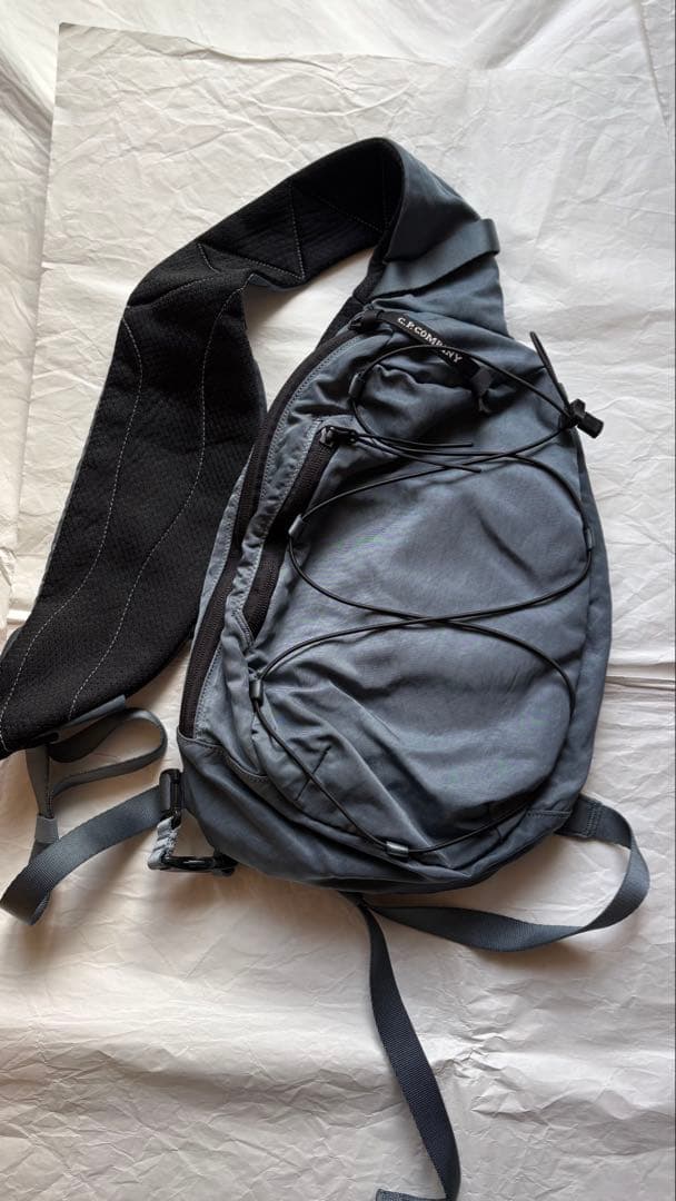 CP COMPANY ショルダーバッグ