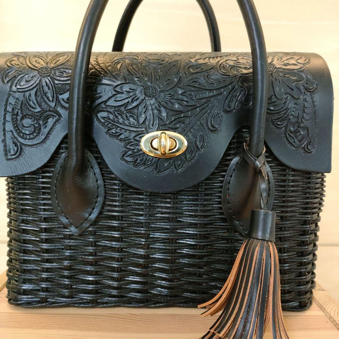 GRACE CONTINENTAL カービングトライブス　カゴバッグ 黒