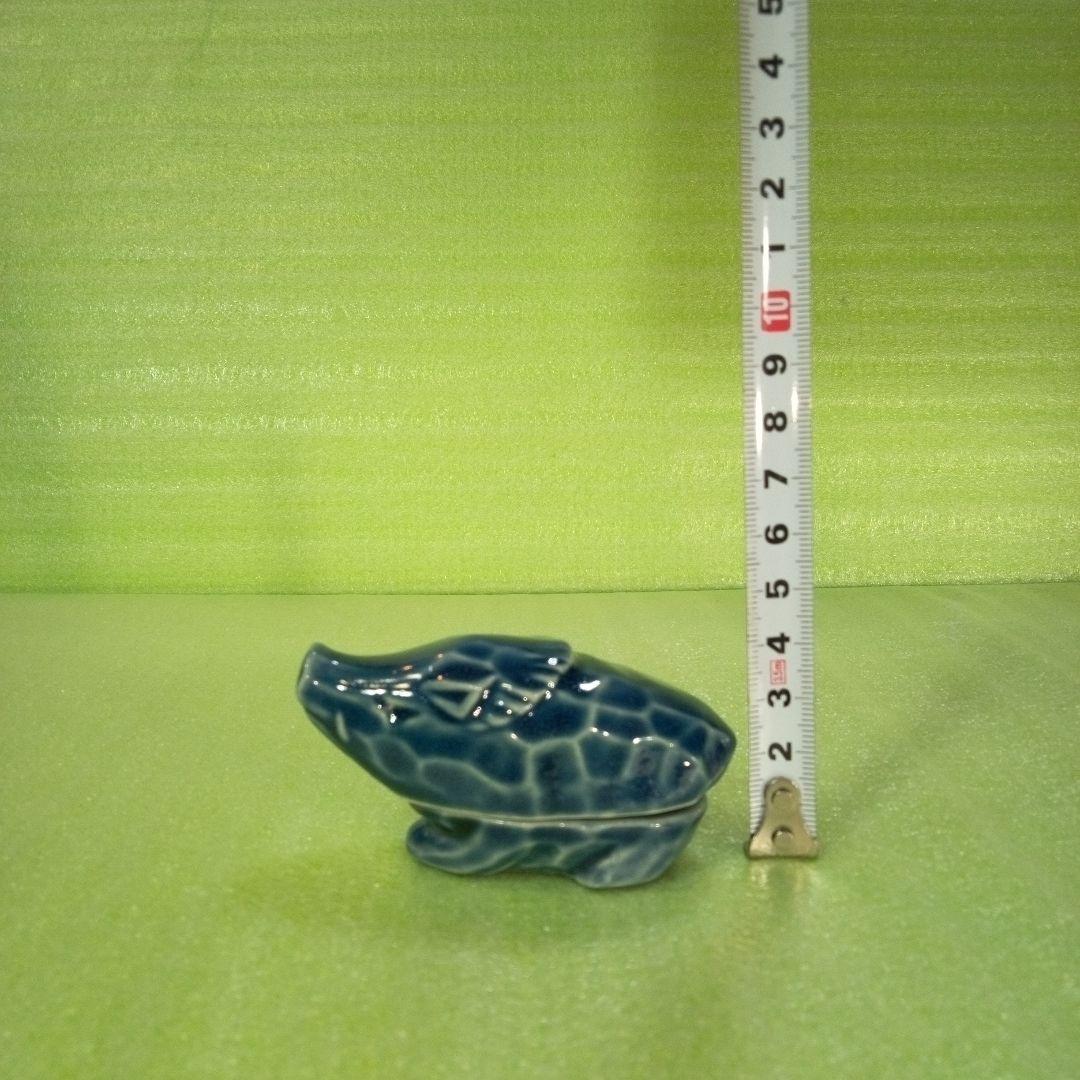 イノシシ型香合　干支香合　レア　希少　香を収納する蓋付きの小さな容器　陶器製？