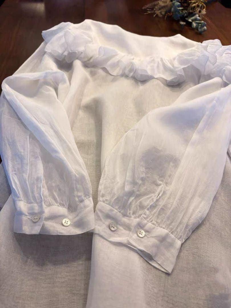 エリテHeriter フリルブラウス