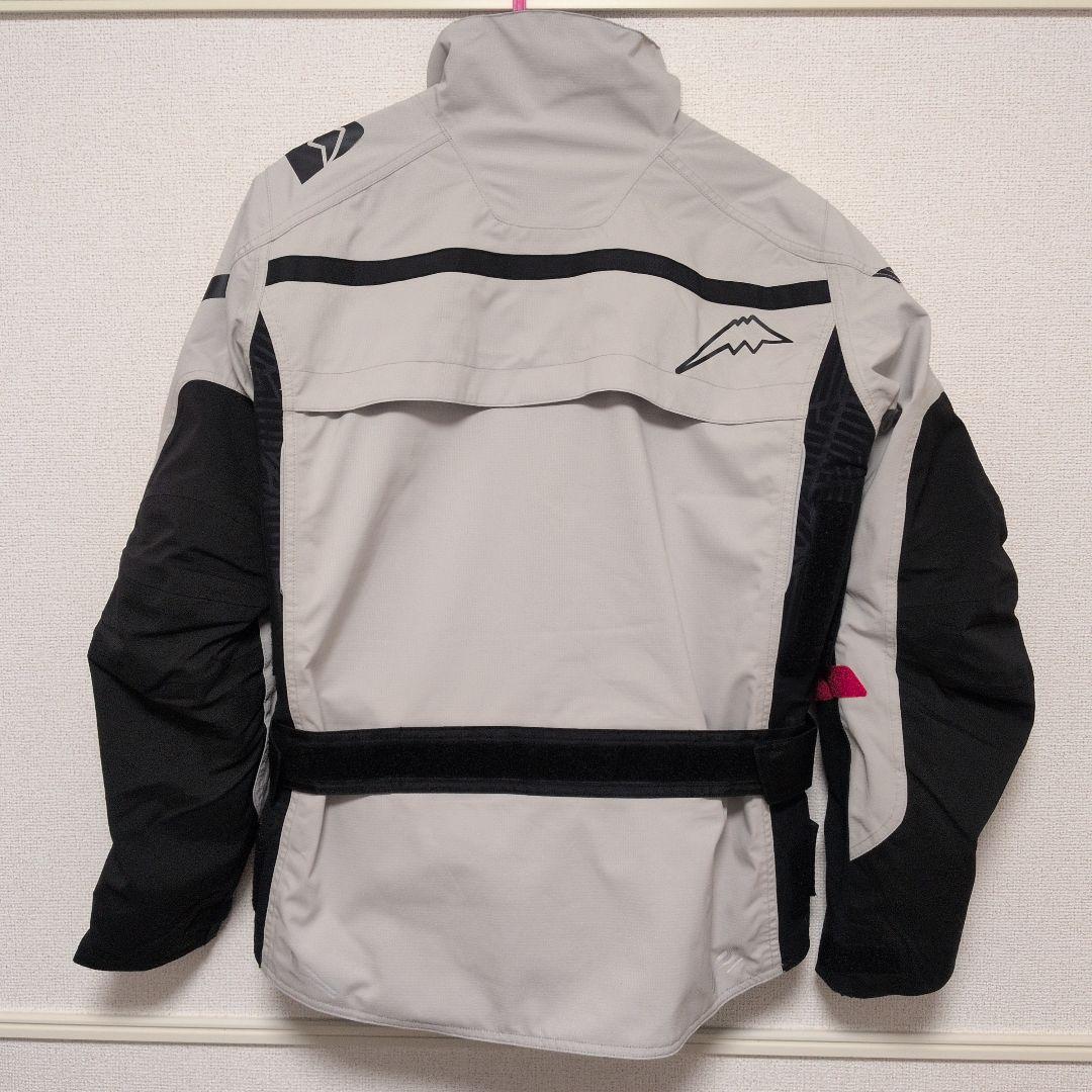 クシタニ　アロフトショートジャケット