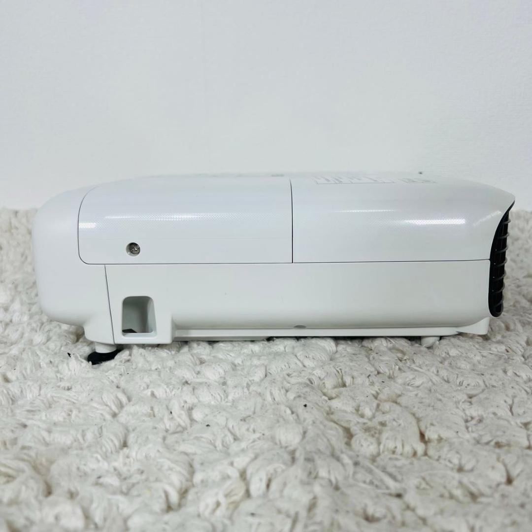 エプソン EB-FH52 プロジェクター ビジネスプロジェクター フルHD 美品
