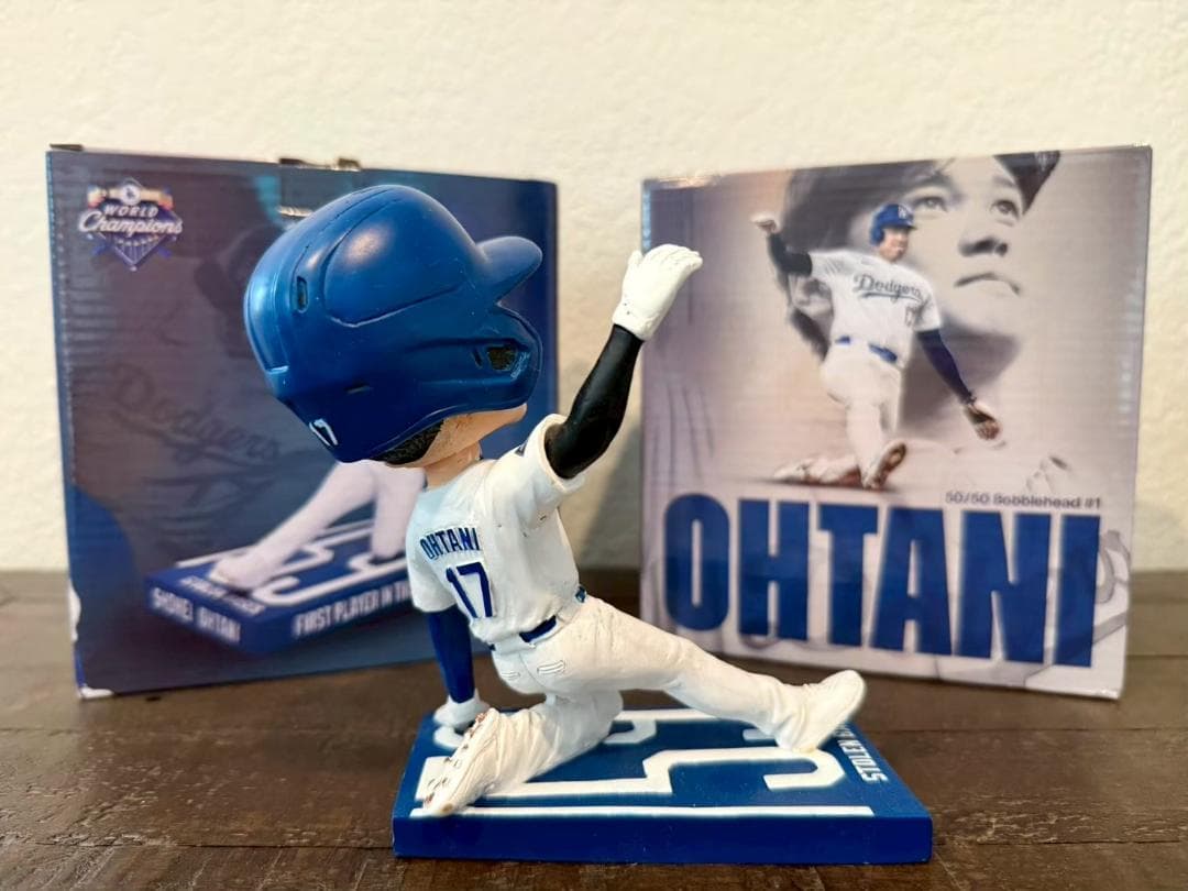 【非売品・限定品】LA Dodgers 大谷翔平 50/50 ボブルヘッド