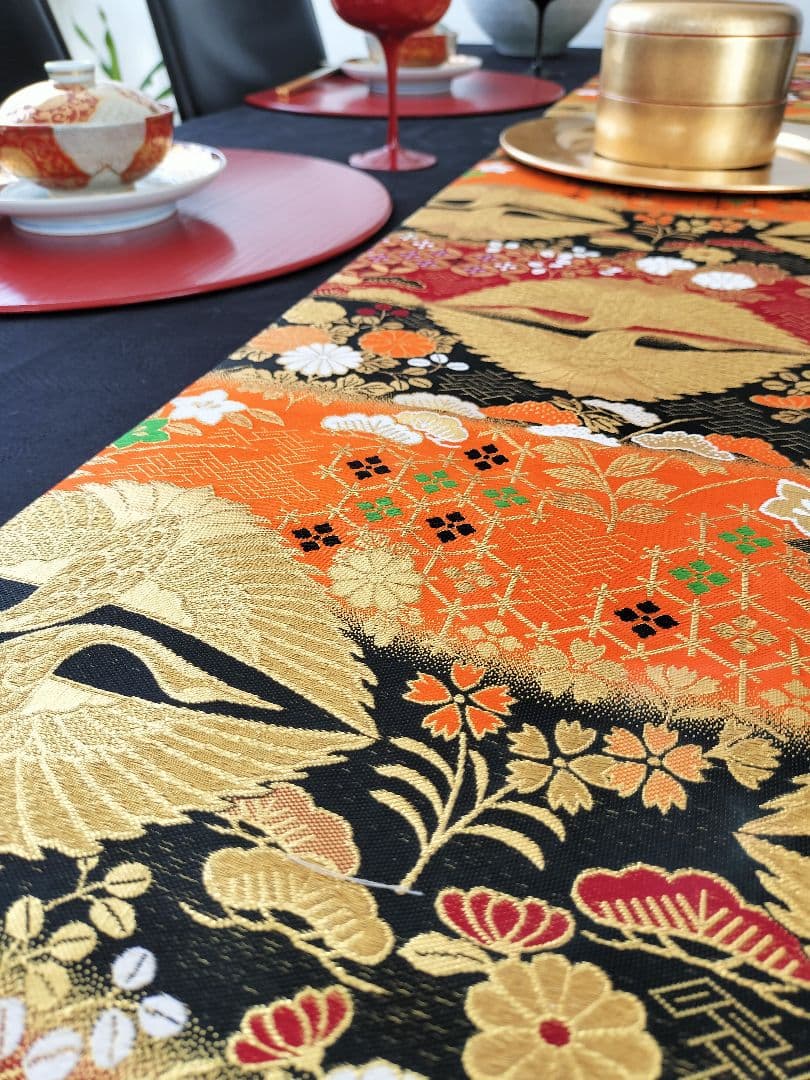 ルブの森★　A474★高級全通‼️お祝い‼️テーブルランナー2m23cm