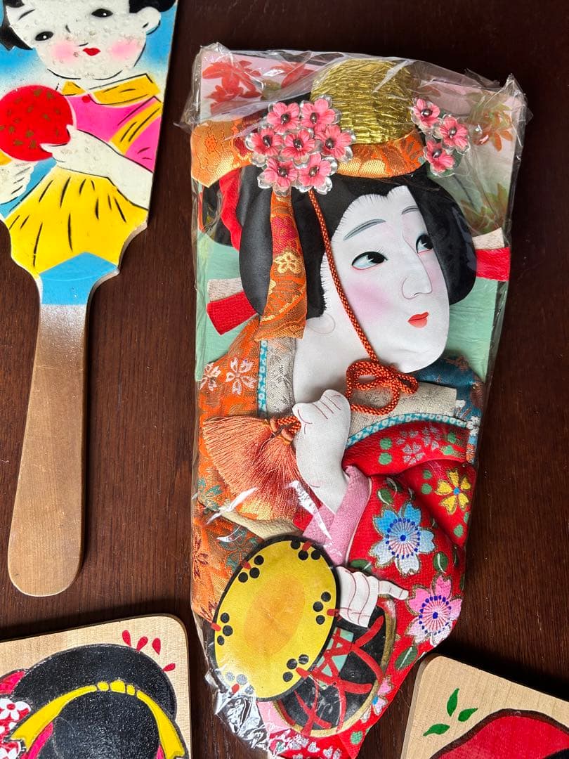 レトロ　羽子板　羽　まとめ売り　三越　正月飾り　スタンド付き　日本　伝統　和