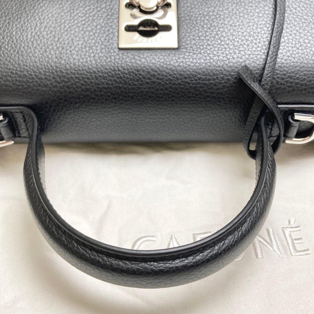 あ*お様 ❤️極美品❤️CAFUNE STANCE BAG BLACK(TEXT