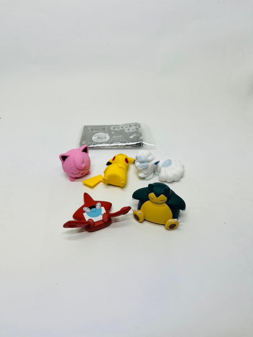 ポケモン　おやすみフレンズ　まとめ売り