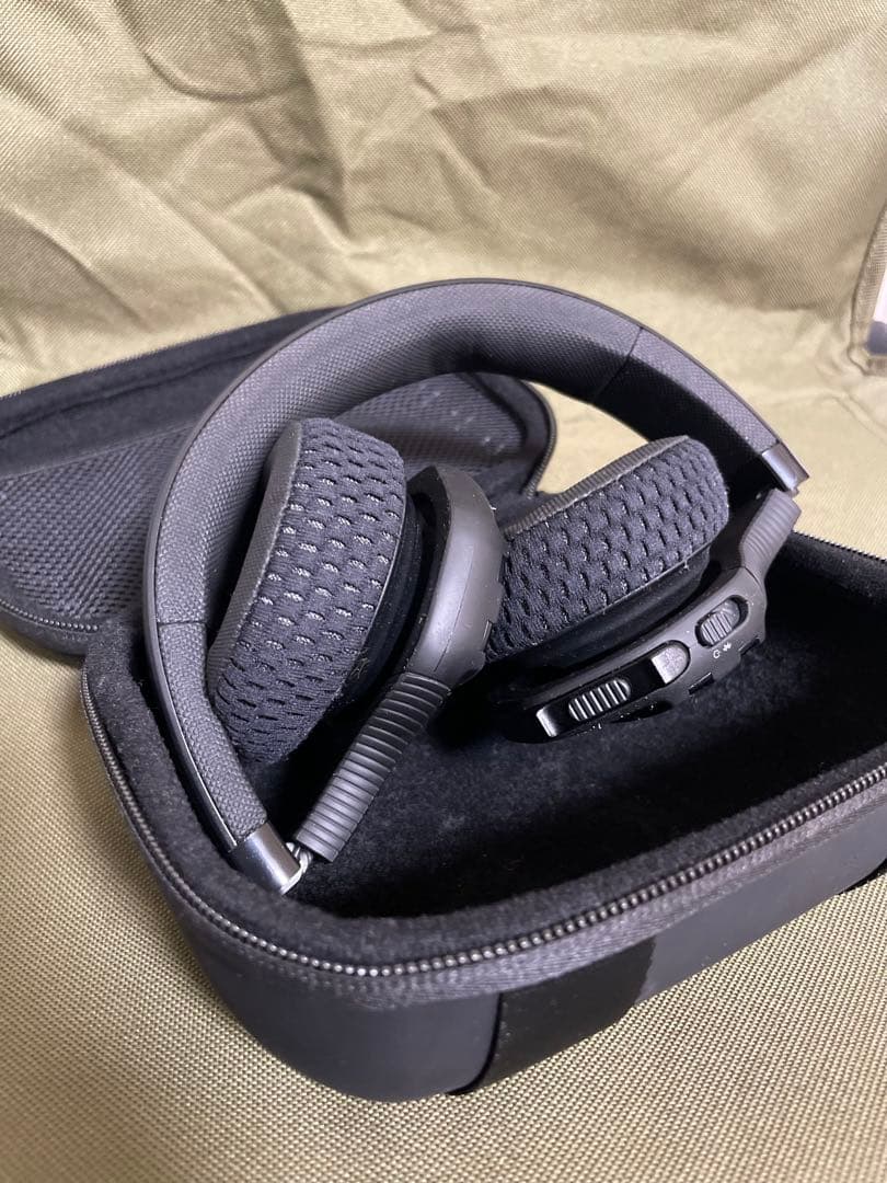 JBL - アンダーアーマー ワイヤレス オーバーイヤーヘッドホン - ブラック