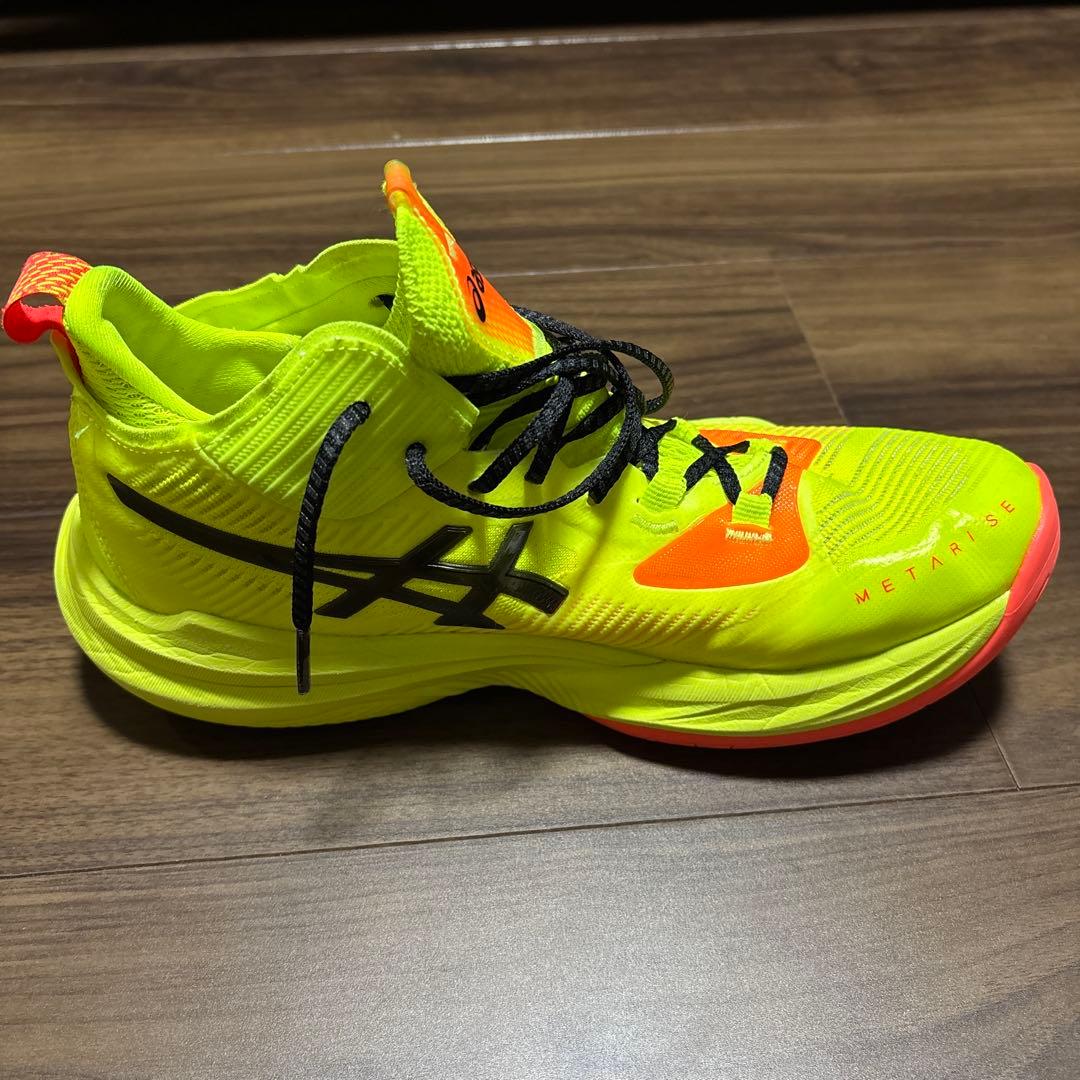 asics メタライズ　パリ　26センチ　限定