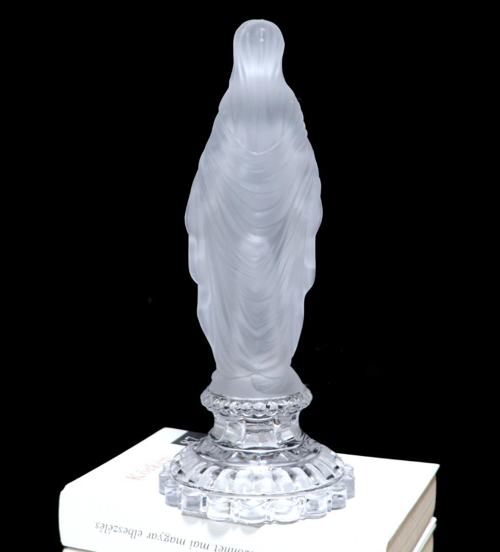 オールド・バカラ 極稀少1880年頃 蛇を踏みつけるマリア像 26cm フロスト