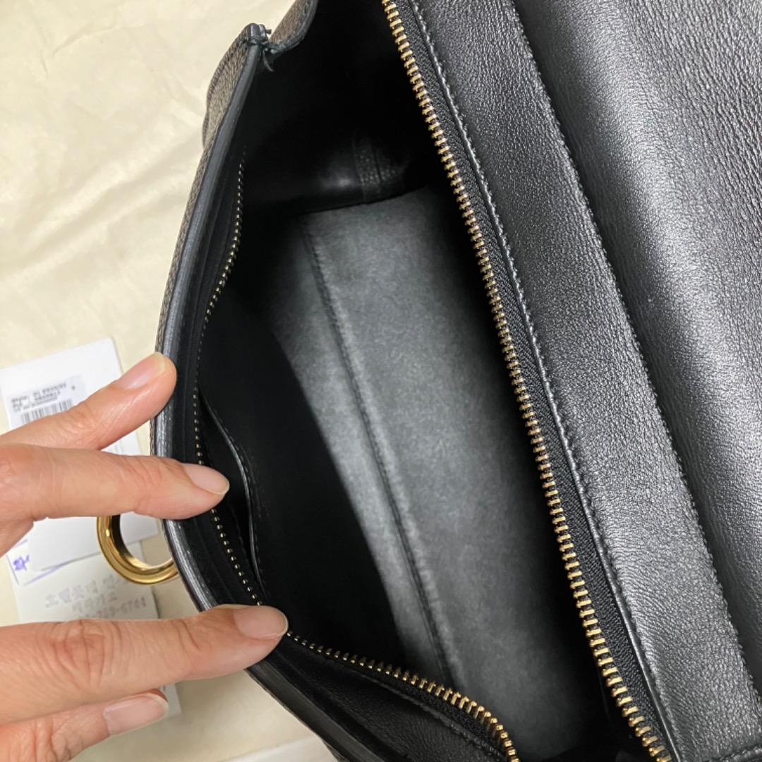 美品 Ferragamo バック/ステキな状態