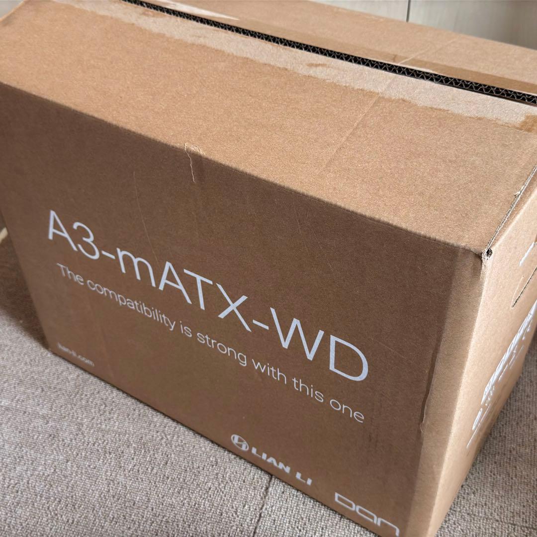 Lian Li A3-mATX-WD ブラック