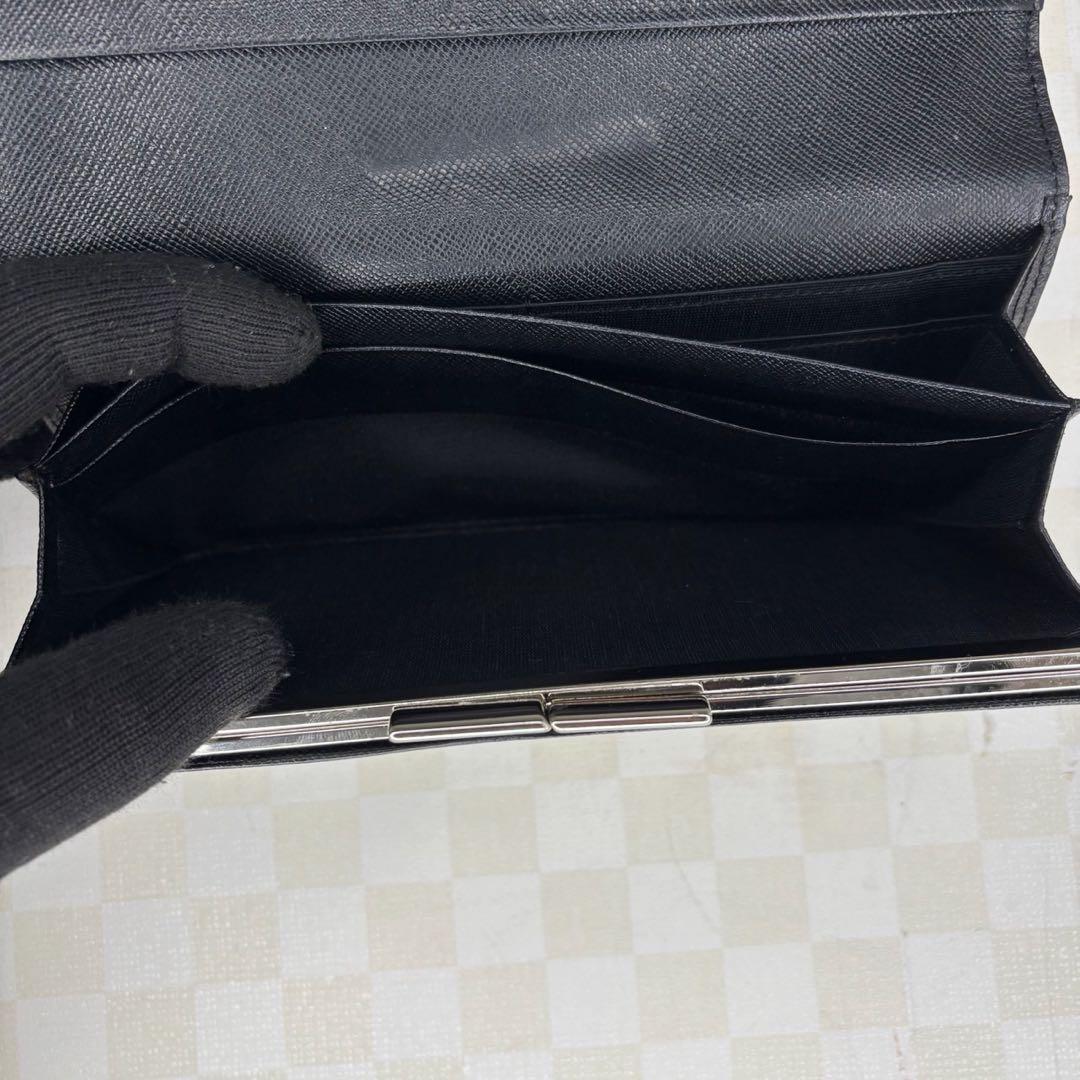 極美品　Burberryバーバリー　長財布　二つ折り　がま口　84