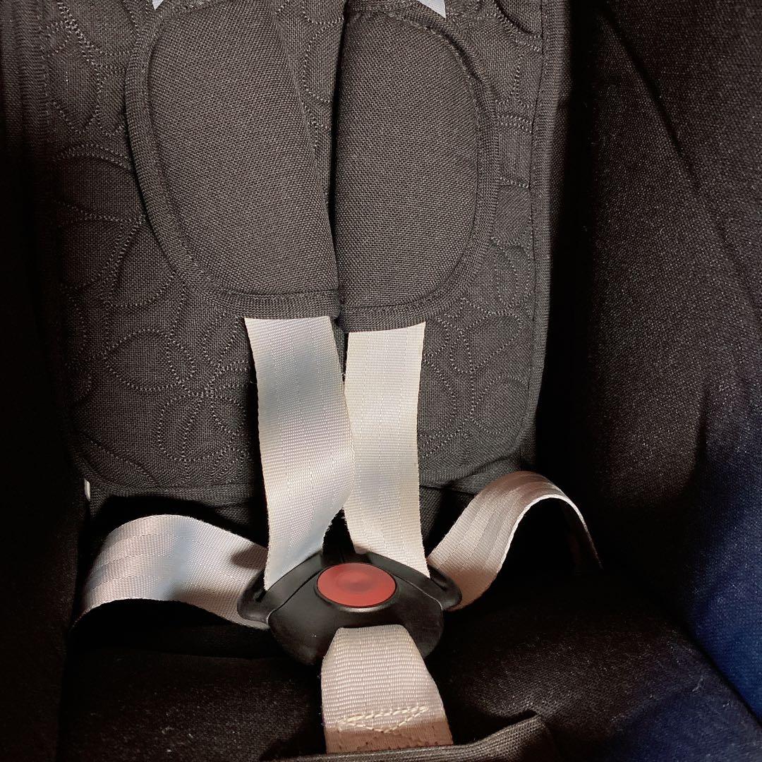 ボルボ VOLVO純正 新生児用 後ろ向き チャイルドシート isofix