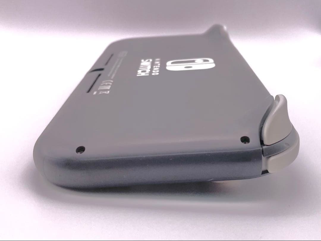 ほぼ新品‼️ニンテンドースイッチ ライト +純正充電+バッテリ新品+ガラスフィルム