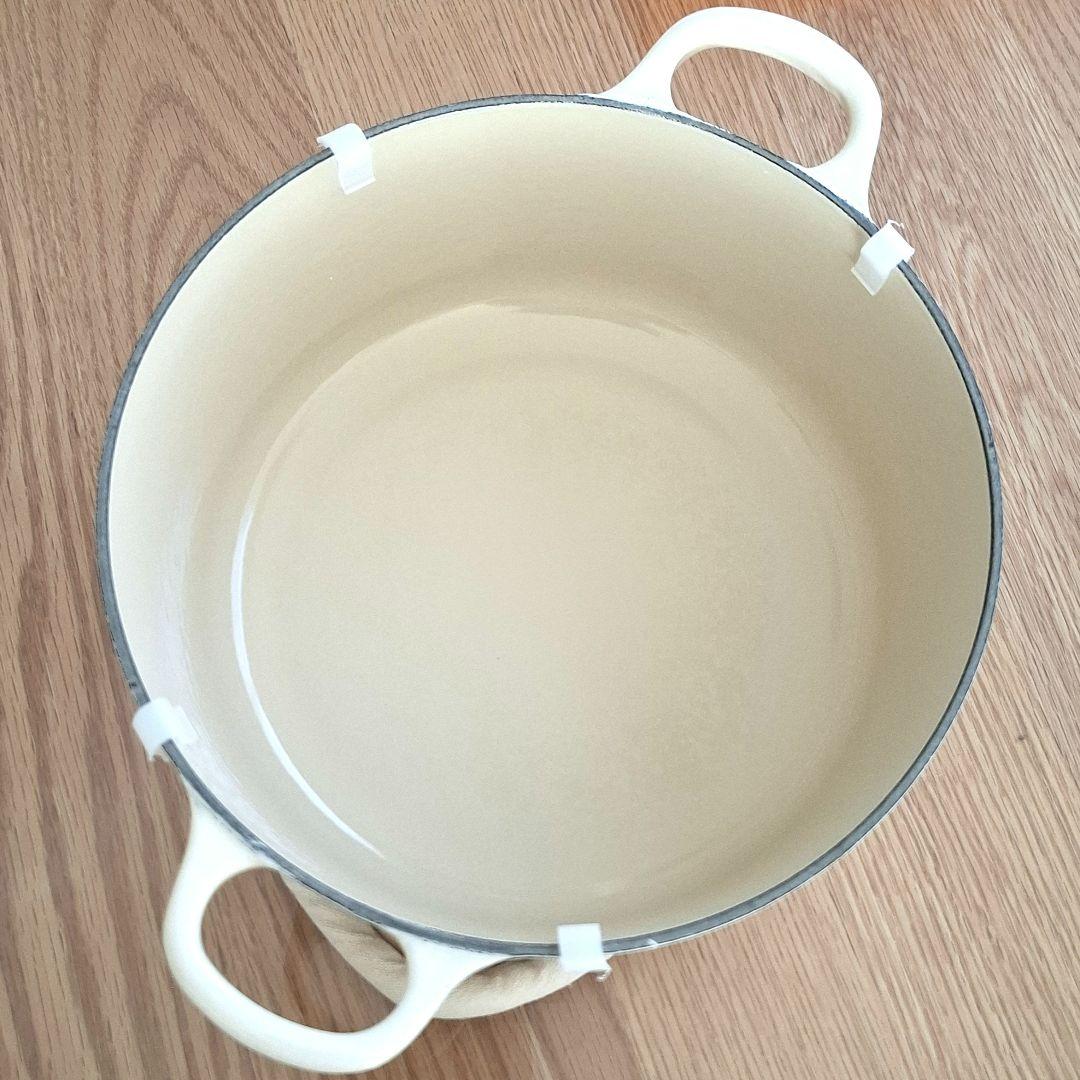 【美品】LE CREUSET ル・クルーゼ ココット・ロンド 22cm デューン