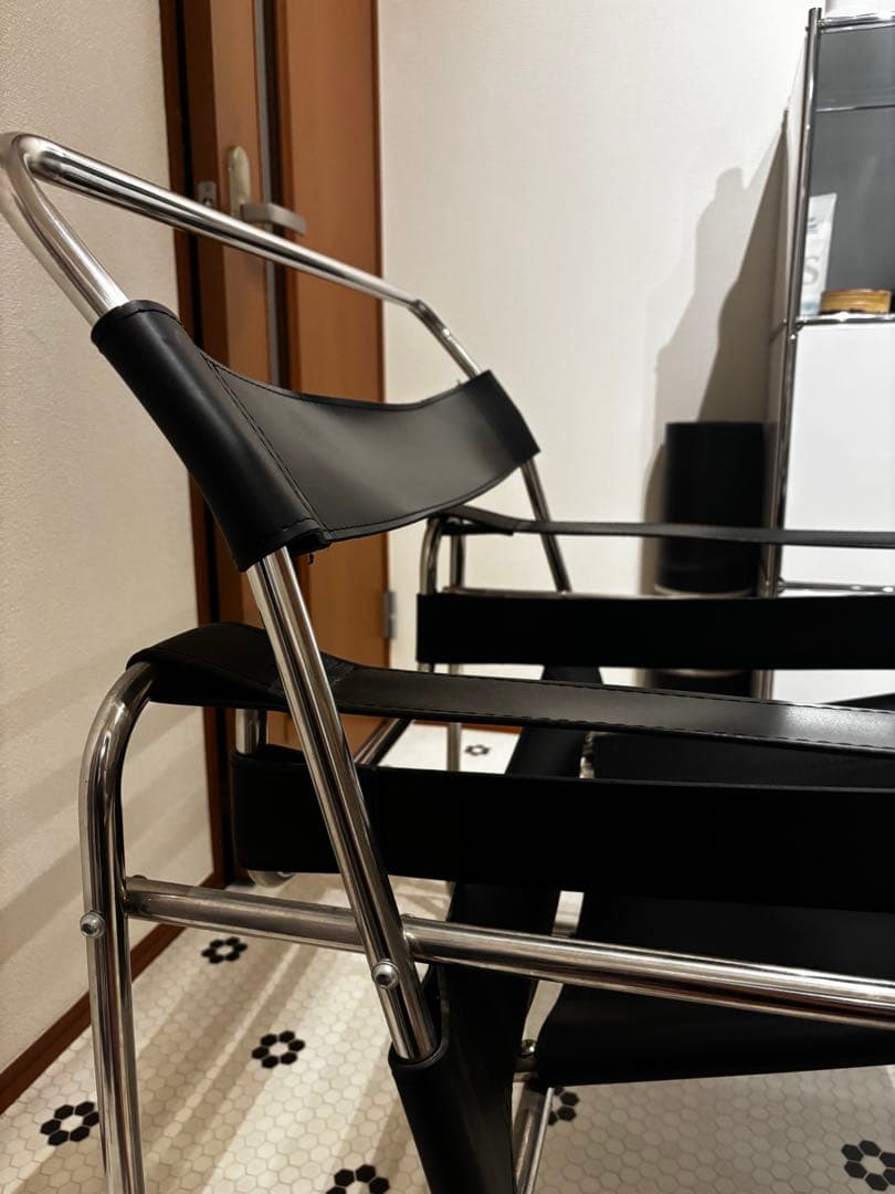 リプロダクト ワシリーチェア