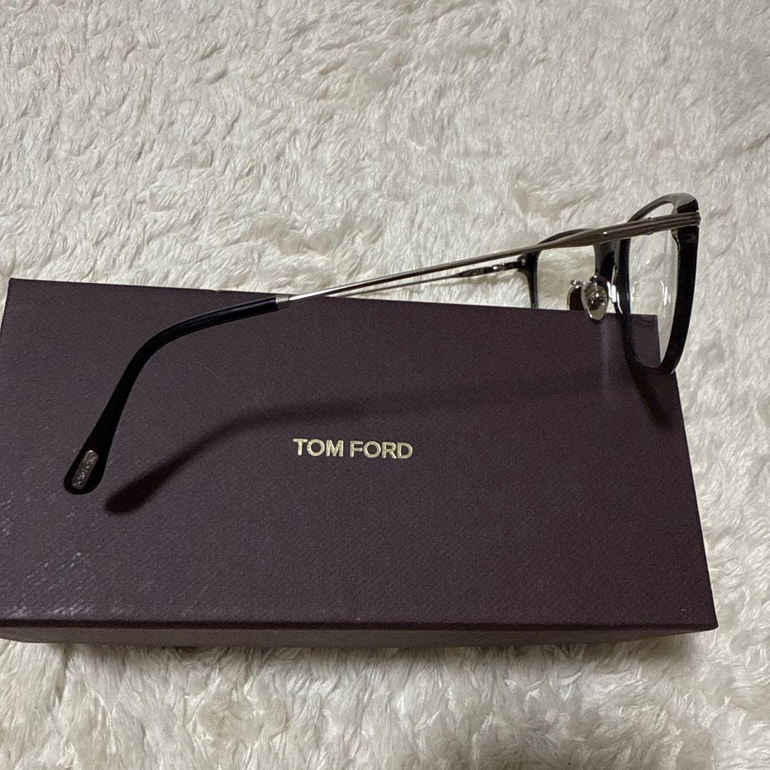 トムフォード メガネ
