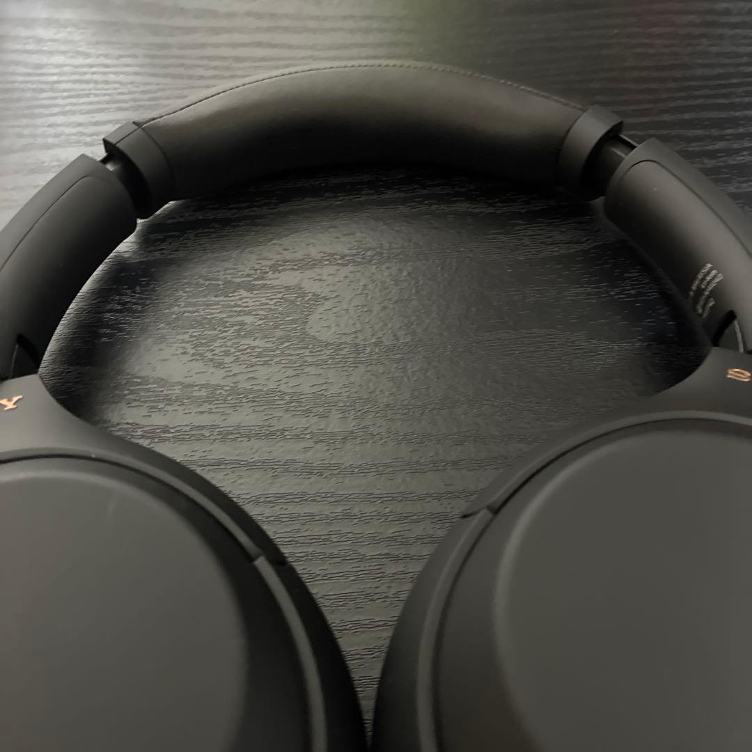 SONY WH-1000XM4　ワイヤレスヘッドホン