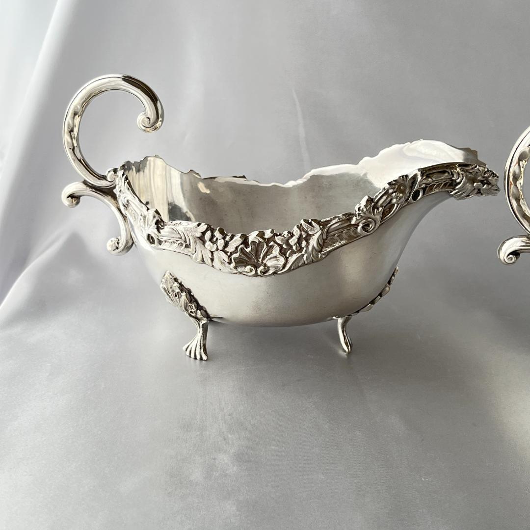 【英国】 ソースボート グレービーボート ペア【シルバープレート】