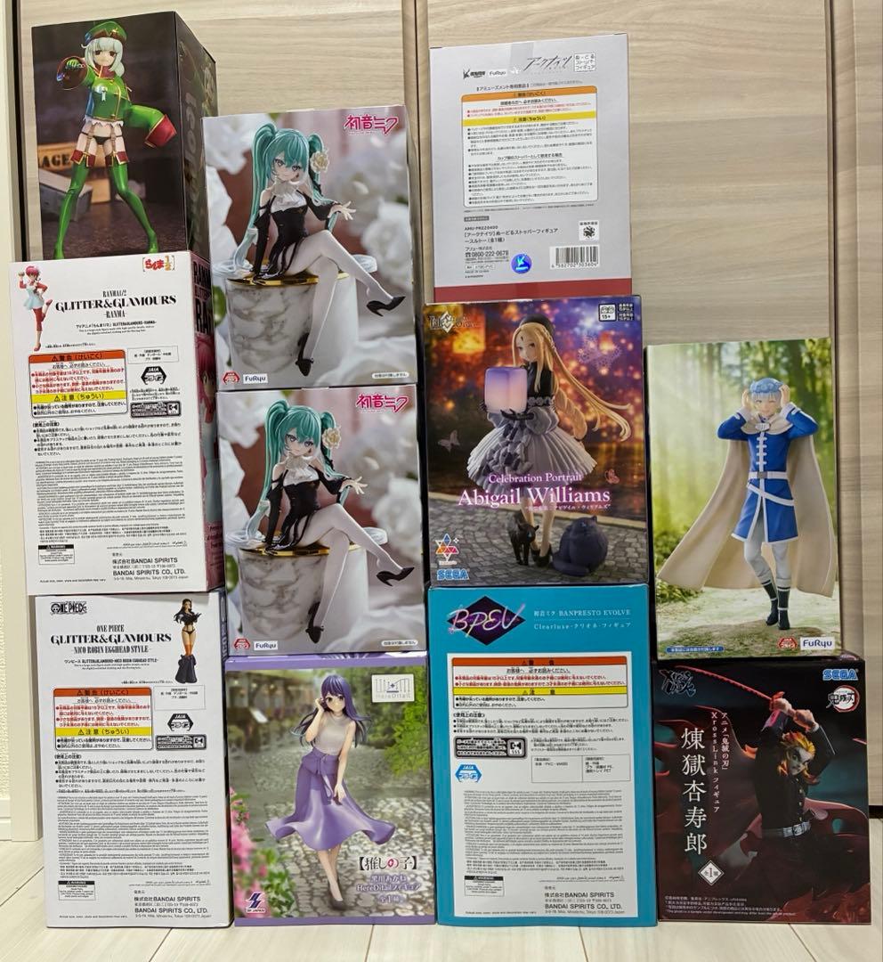 最新　美少女フィギュア　等　まとめ売り　鬼滅　初音ミク　ワンピース　など