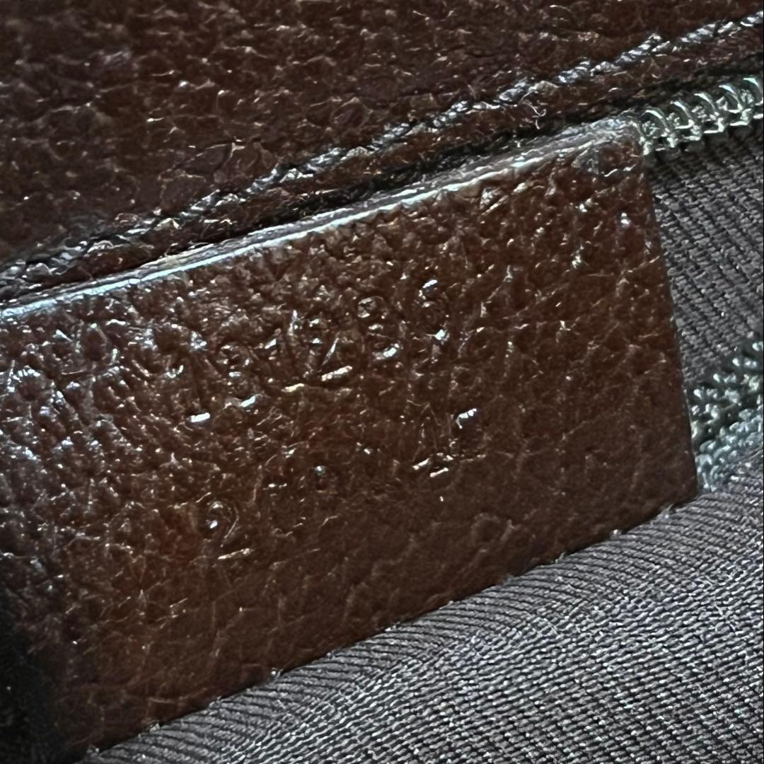 GUCCI グッチ GG柄 ボディバッグ　ウエストポーチ 131236