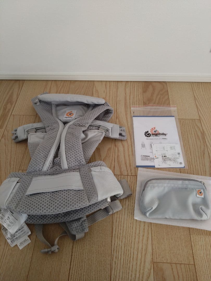 ergobaby OMNI Breeze 抱っこ紐とよだれカバー