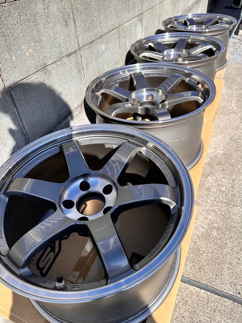 RAYS TE37 SL 18インチ ブラックホイール 4本セット