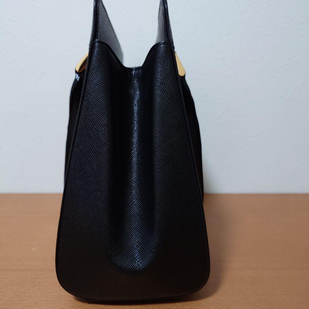 バーバリー　バッグ