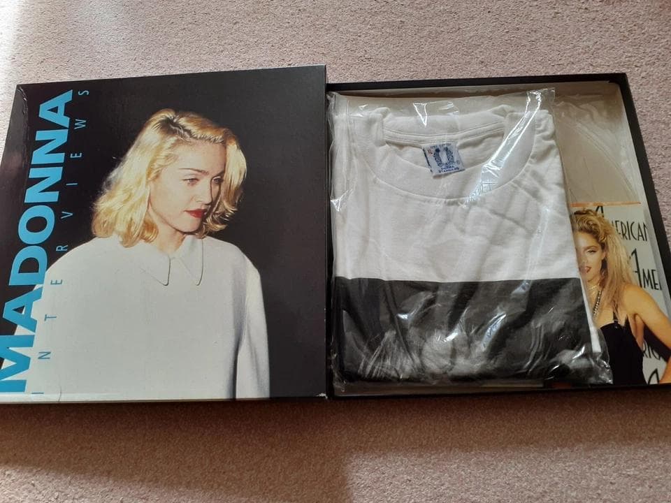 MADONNA　限定 BOX セット　レコード　Tシャツ　ポストカード　ポスター