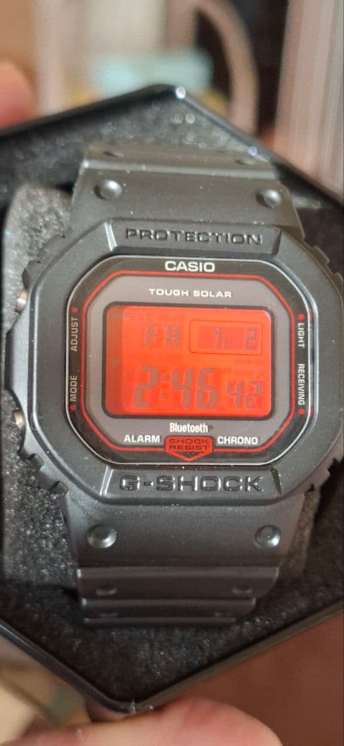 CASIO G-SHOCK GW-B5600AR 極美品ソーラー電波