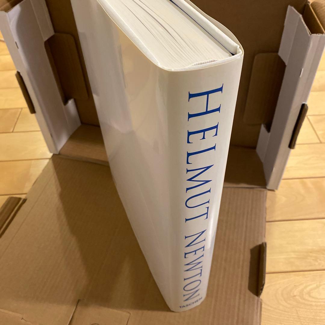 HELMUT NEWTON 写真集