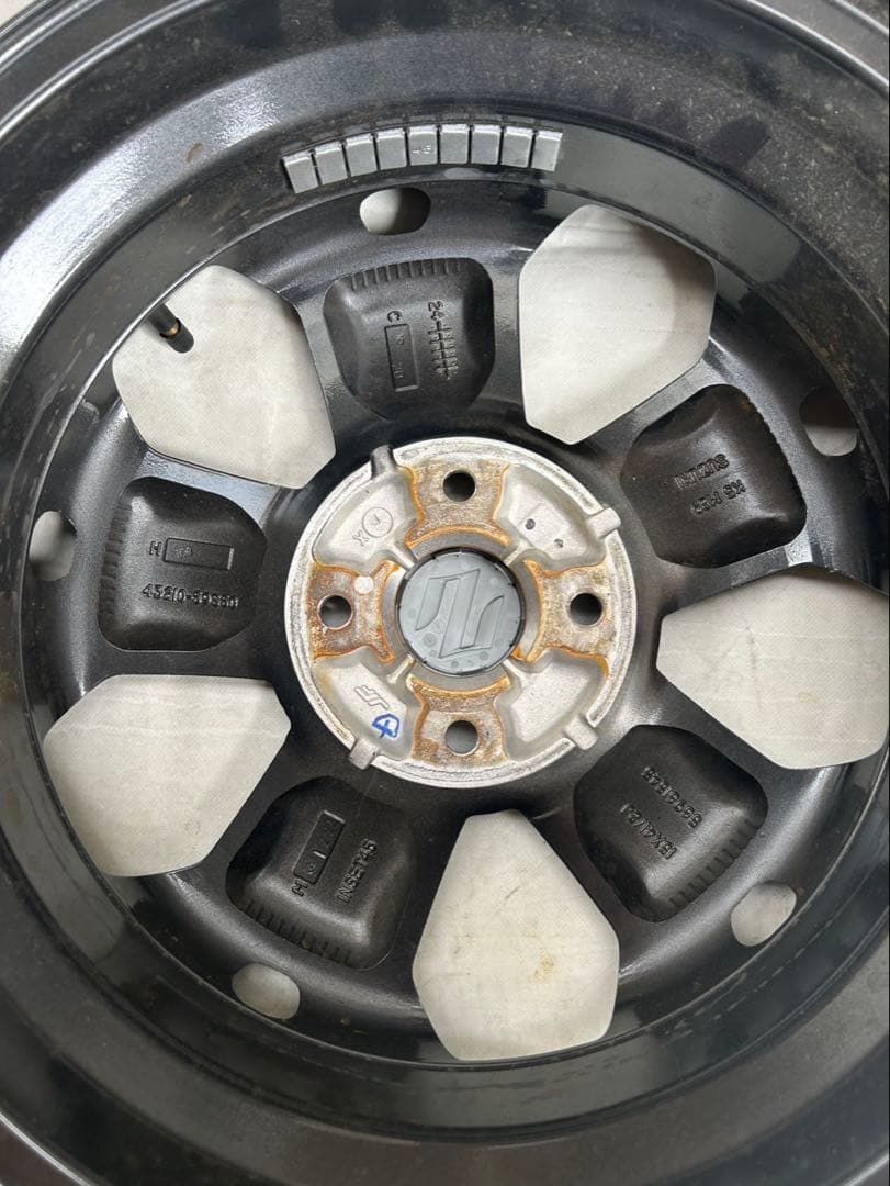 スズキ ハスラー　15インチ 新車外し純正ホイール 4本中の2本No.①