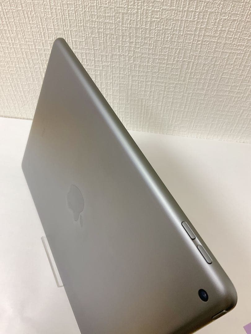 iPad 第9世代 64GB Wifiモデル　【即日発送】
