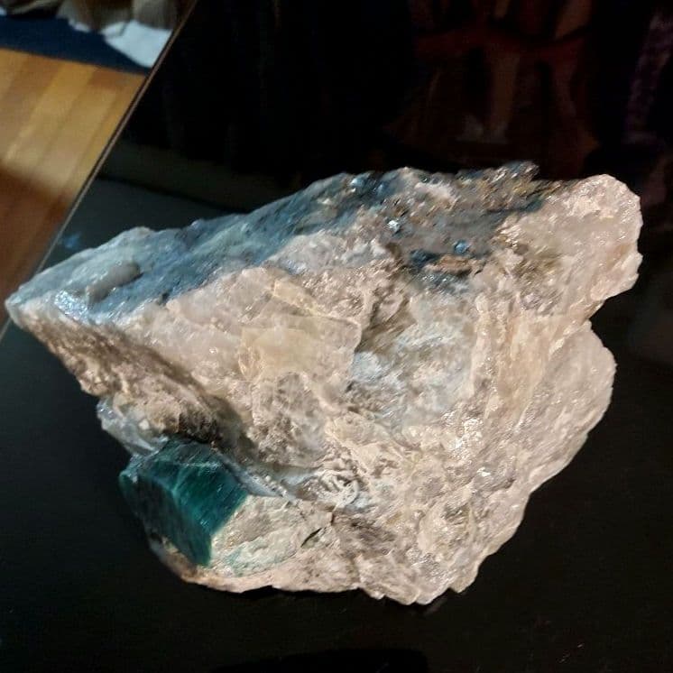 ド迫力！レア！！エメラルド原石 約3.5㌔ 91