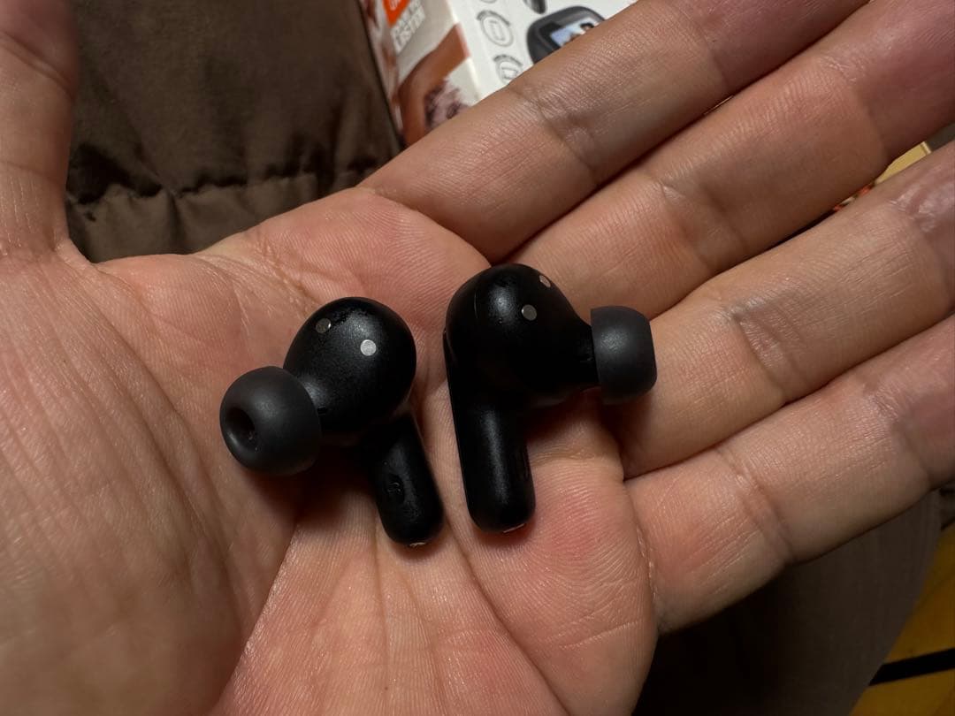 【保証期限内】JBL LIVE BEAM 3 ノイズキャンセリングイヤホン