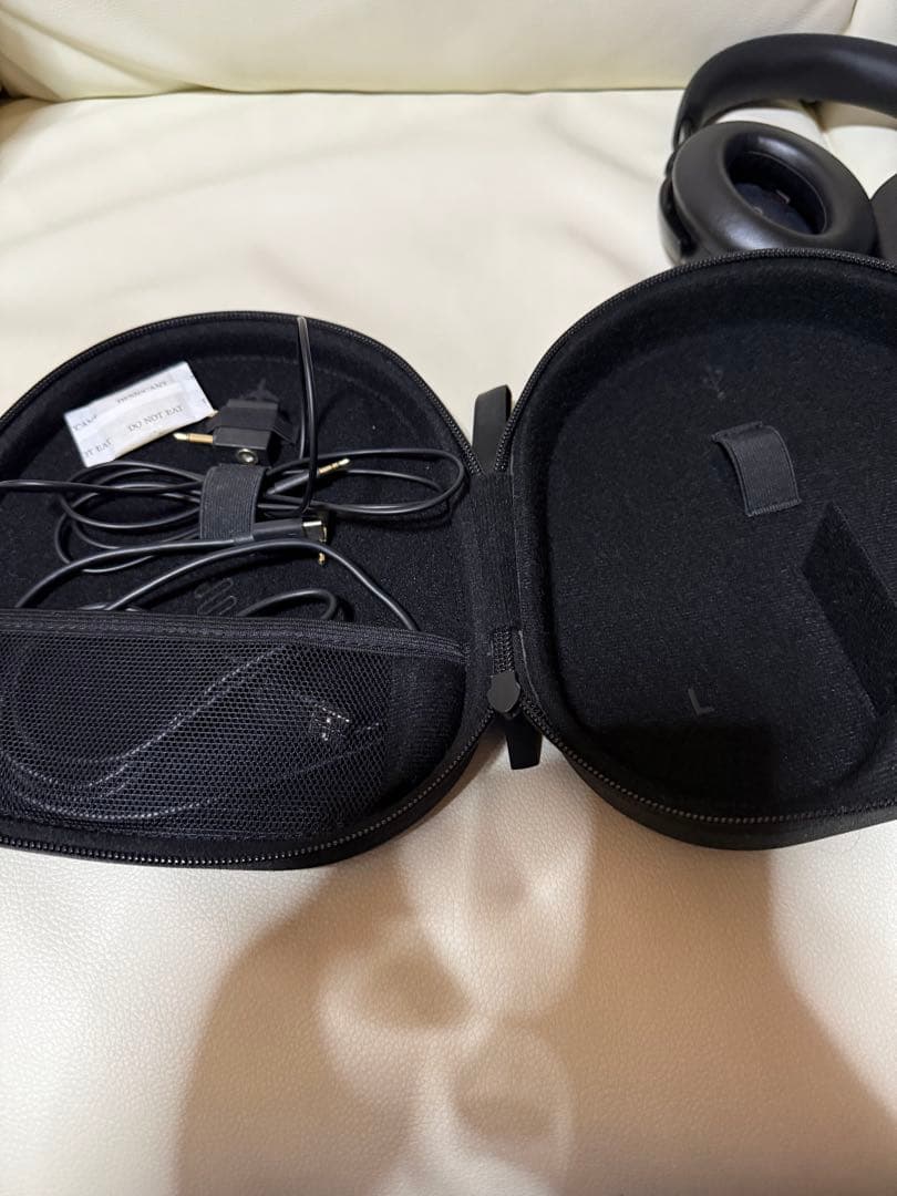 Sennheiser Momentum 4ワイヤレスヘッドホン ブラック