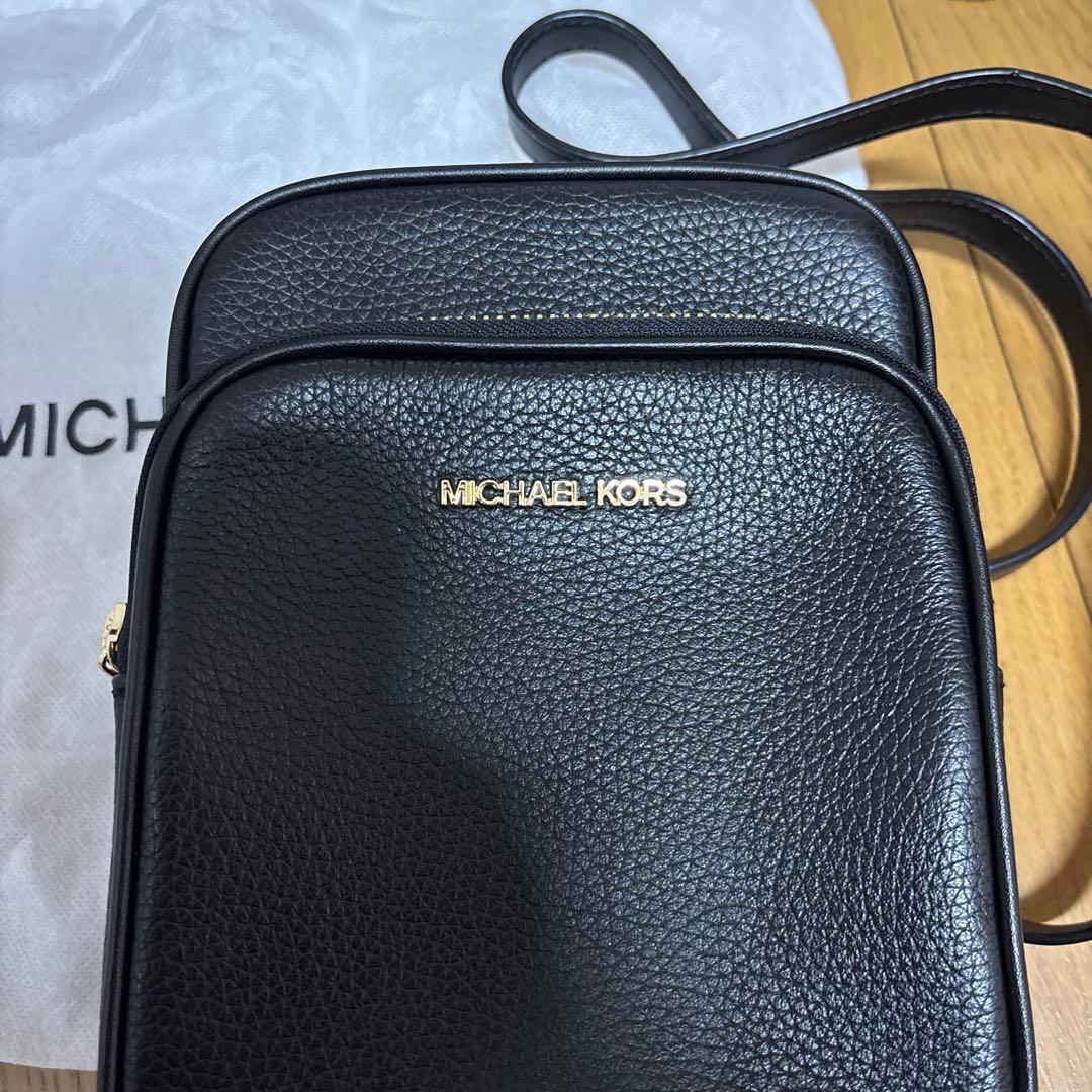 MICHAEL KORS ブラックレザー ショルダーバッグ