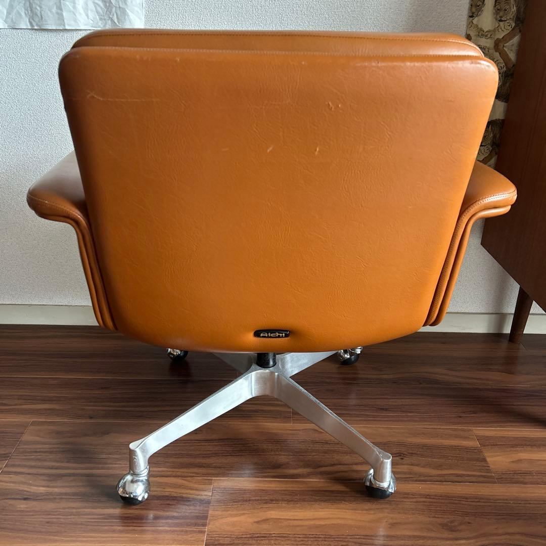 ビンテージアームチェア　ミッドセンチュリー